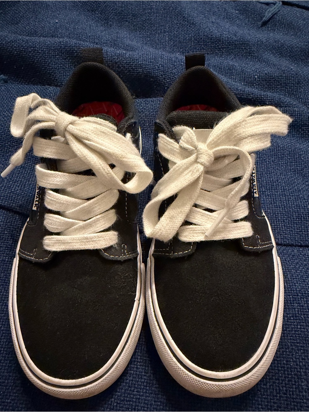 Boys Airwalk Black and White Low-Top Skate Sneakers